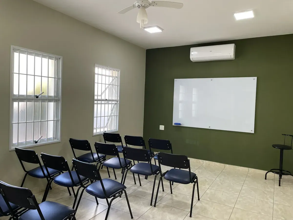 Imagem do artigo: O tripé da formação psicanalítica na prática: análise, supervisão e estudo