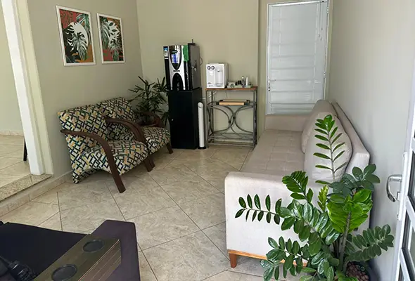Sala de atendimento da Clínica de Saúde Mental em Campinas (NUAMCE).